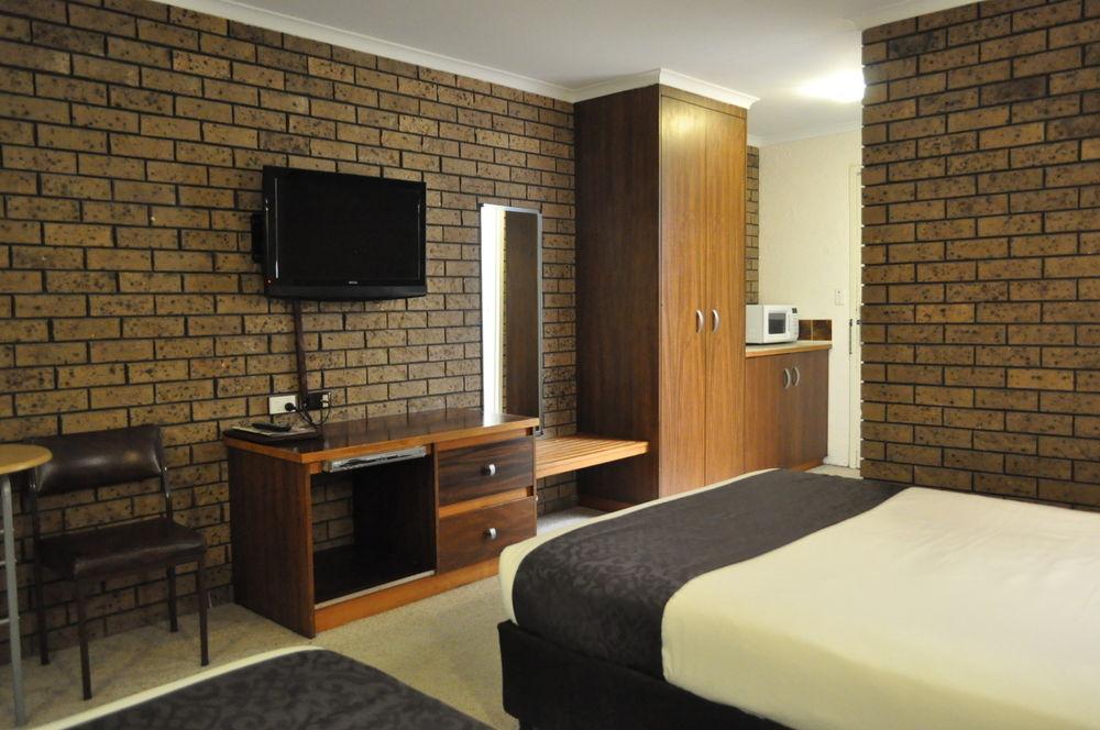 Albury Burvale Motor Inn Buitenkant foto