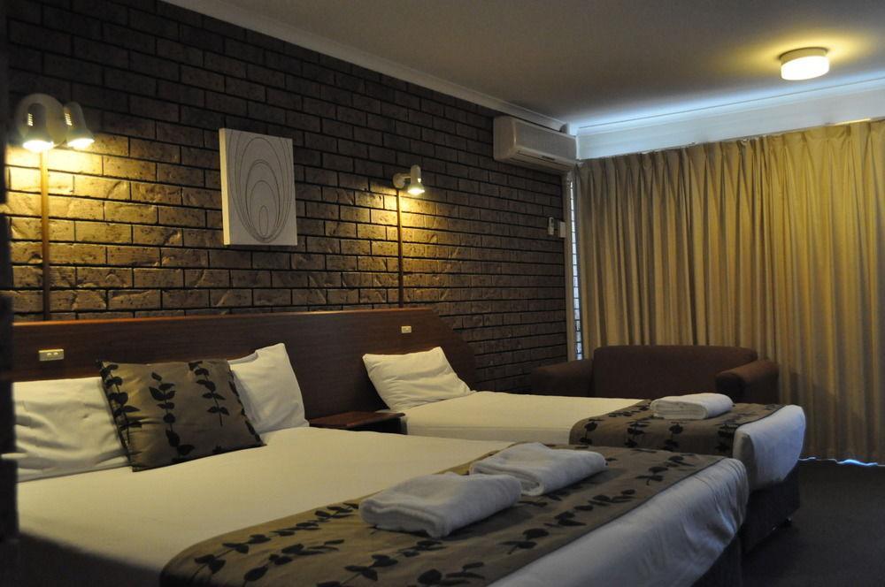 Albury Burvale Motor Inn Buitenkant foto