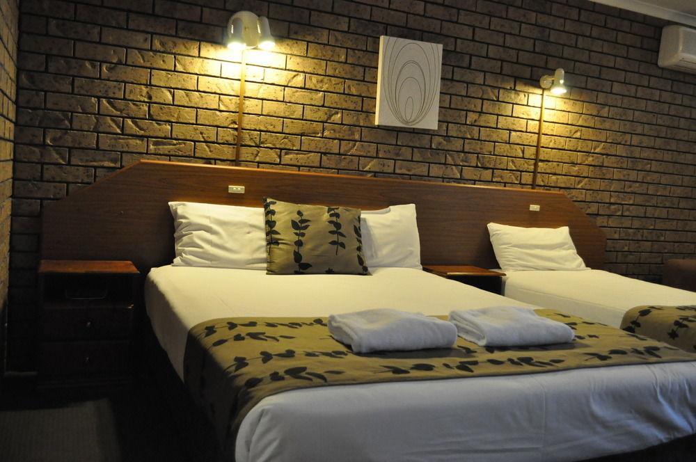 Albury Burvale Motor Inn Buitenkant foto