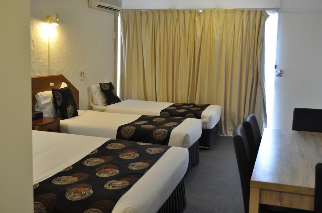Albury Burvale Motor Inn Buitenkant foto