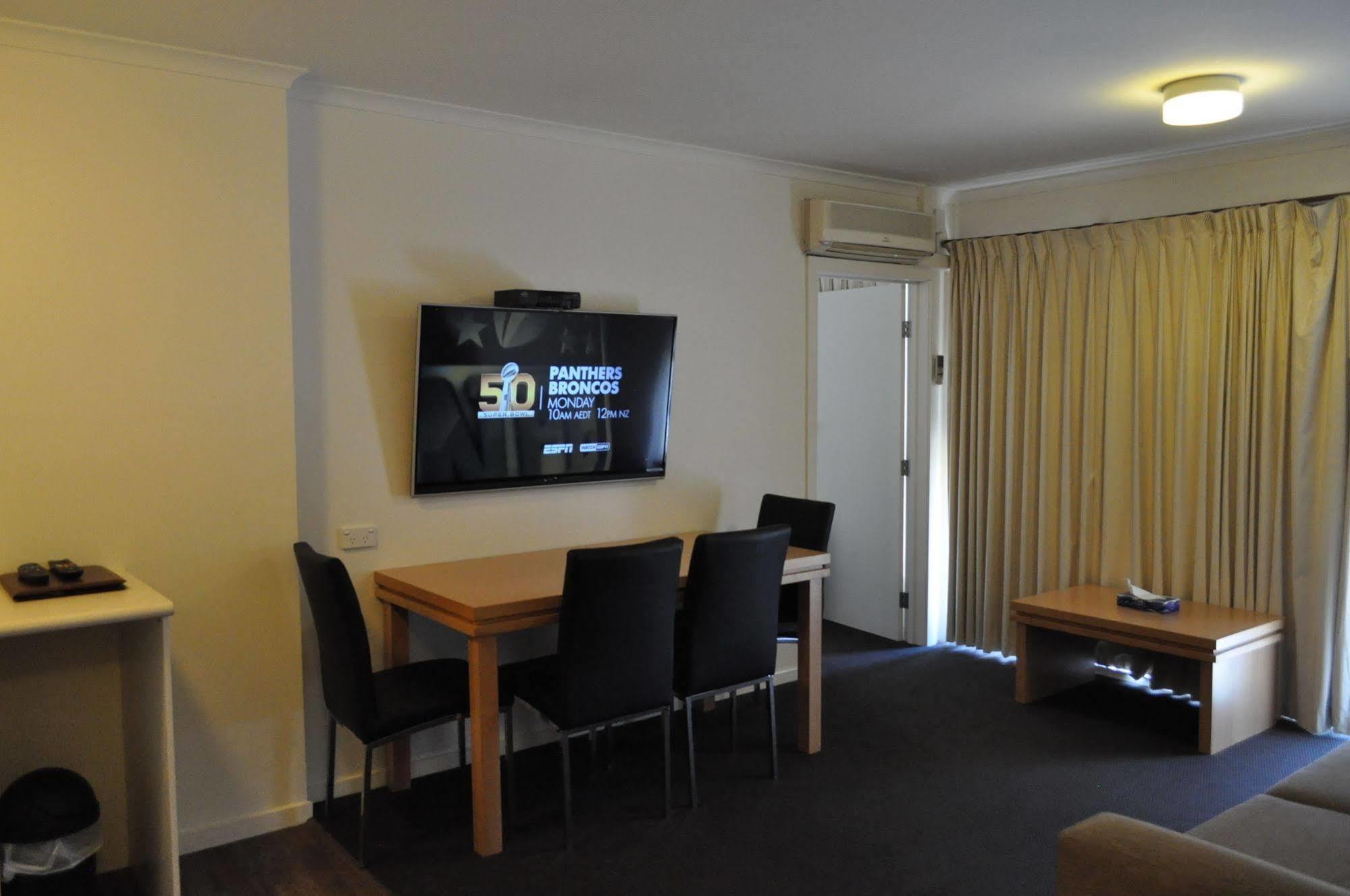 Albury Burvale Motor Inn Buitenkant foto