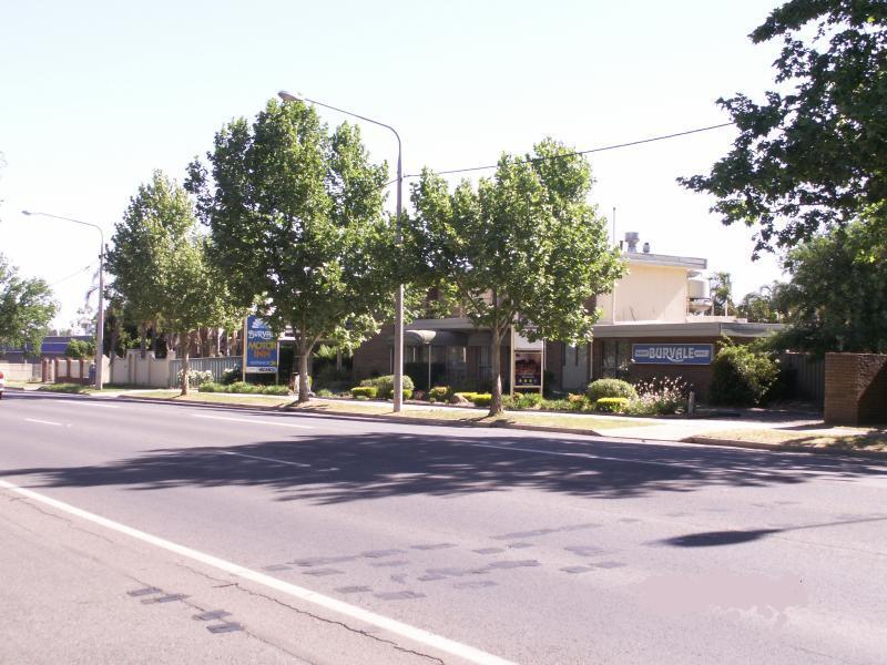 Albury Burvale Motor Inn Buitenkant foto